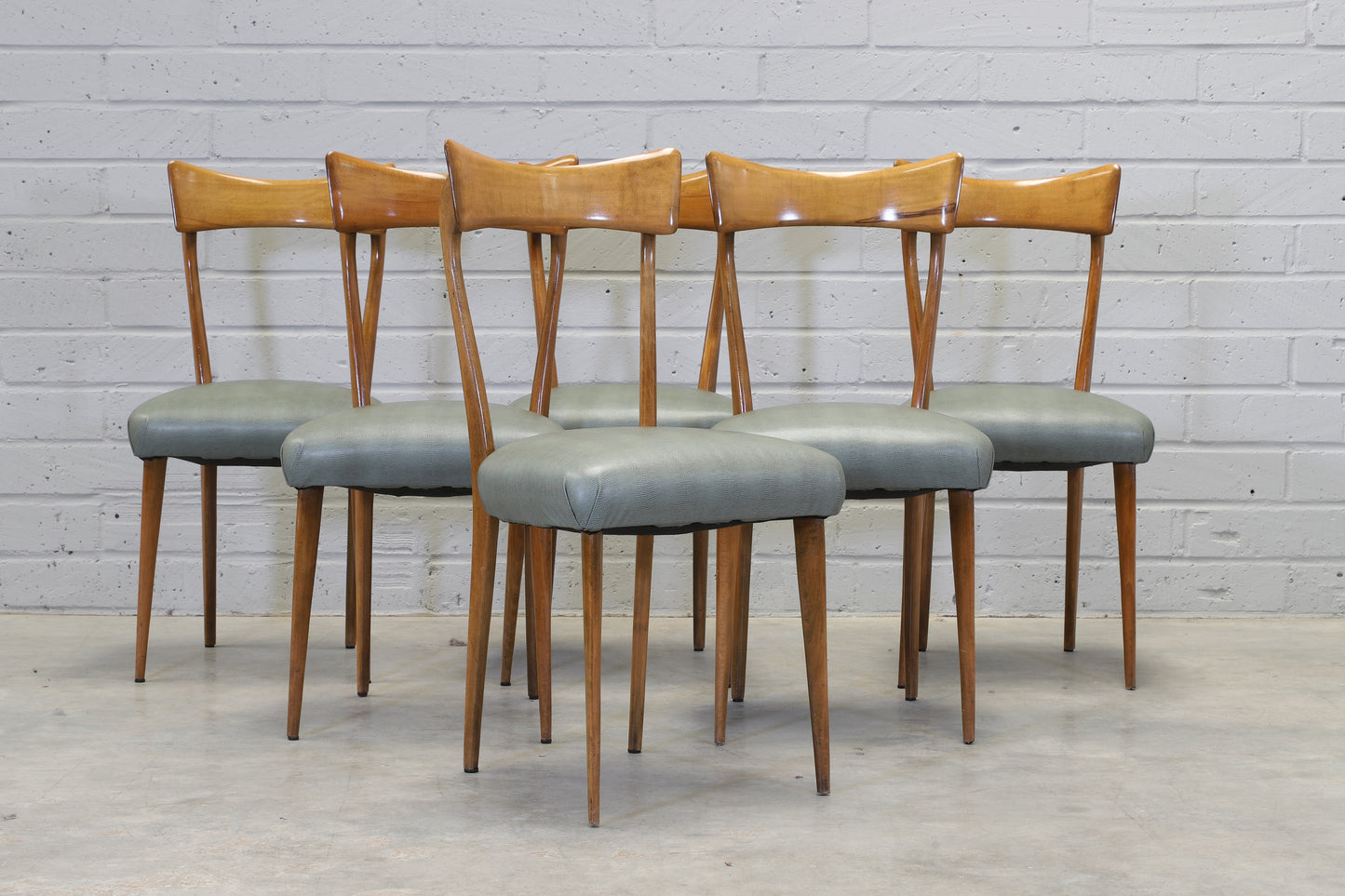 x6 Italian walnut dining chairs by Ico Parisi